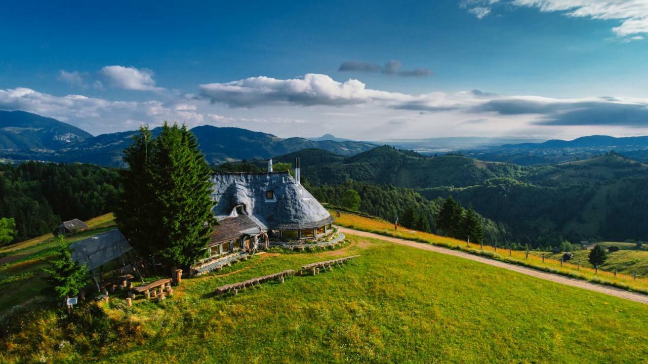 Вилла Amfiteatrul Transilvania Моечу-де-Жос Экстерьер фото