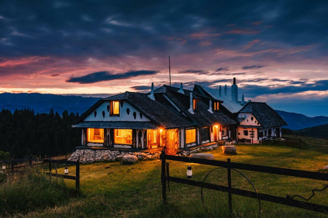 Вилла Amfiteatrul Transilvania Моечу-де-Жос Экстерьер фото